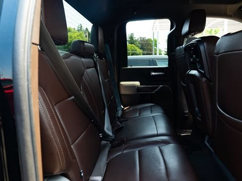 Used 2022 GMC Sierra 3500 SLE w/ Gooseneck/5TH Wheel Package AWD/4WD image 22