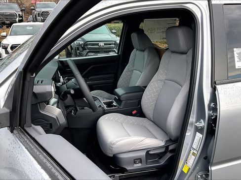 New 2026 Toyota Tacoma SR5 AWD/4WD image 9