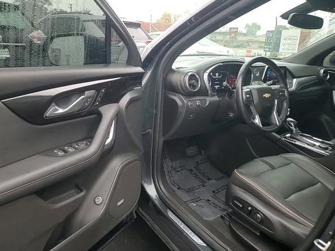 Used 2019 Chevrolet Blazer Premier w/ Sun and Wheels Package image 11