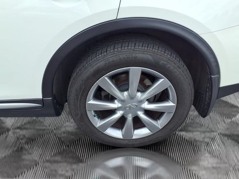 Used 2016 INFINITI QX50 AWD w/ Premium Plus Package image 26