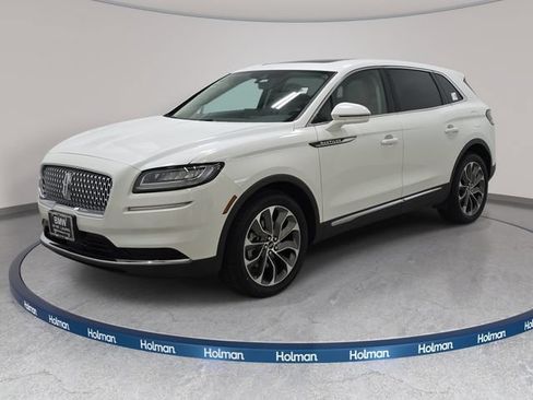 Used 2023 Lincoln Nautilus Reserve FWD image 1