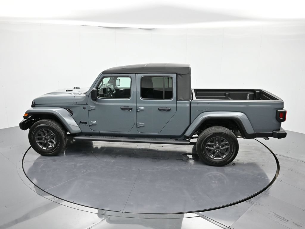 New 2026 Jeep Gladiator Sport AWD/4WD image 34