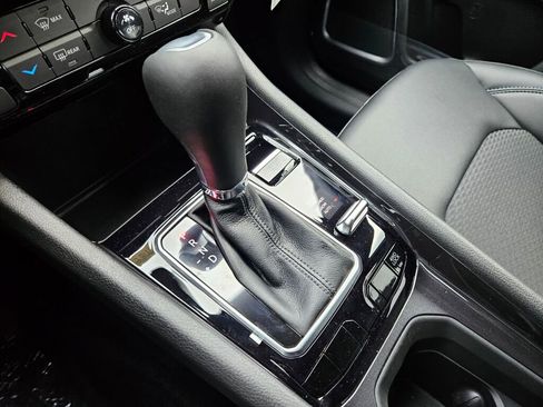 New 2026 Jeep Compass Latitude image 23