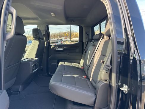 New 2026 GMC Sierra 1500 SLT w/ SLT Premium Plus Package image 32