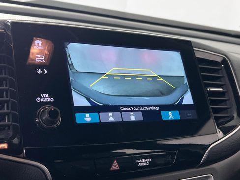 Used 2023 Honda Passport TrailSport image 14