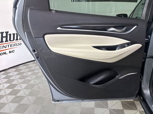 Used 2023 Buick Enclave Premium w/ Experience Buick Package image 22