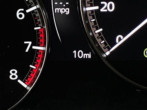 New 2025 MAZDA CX-30 AWD 2.5 S w/ Select Sport Pkg image 17