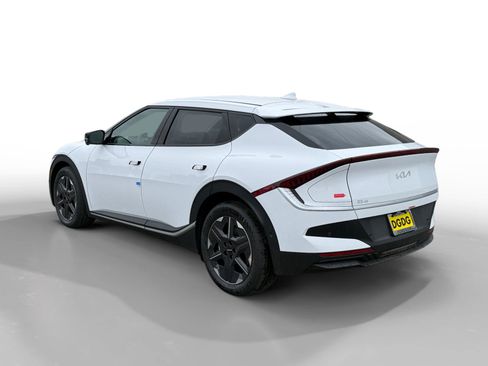 New 2025 Kia EV6 Light image 3