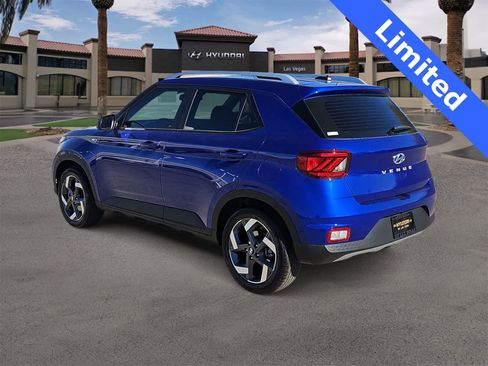 Certified 2025 Hyundai Venue Limited image 6