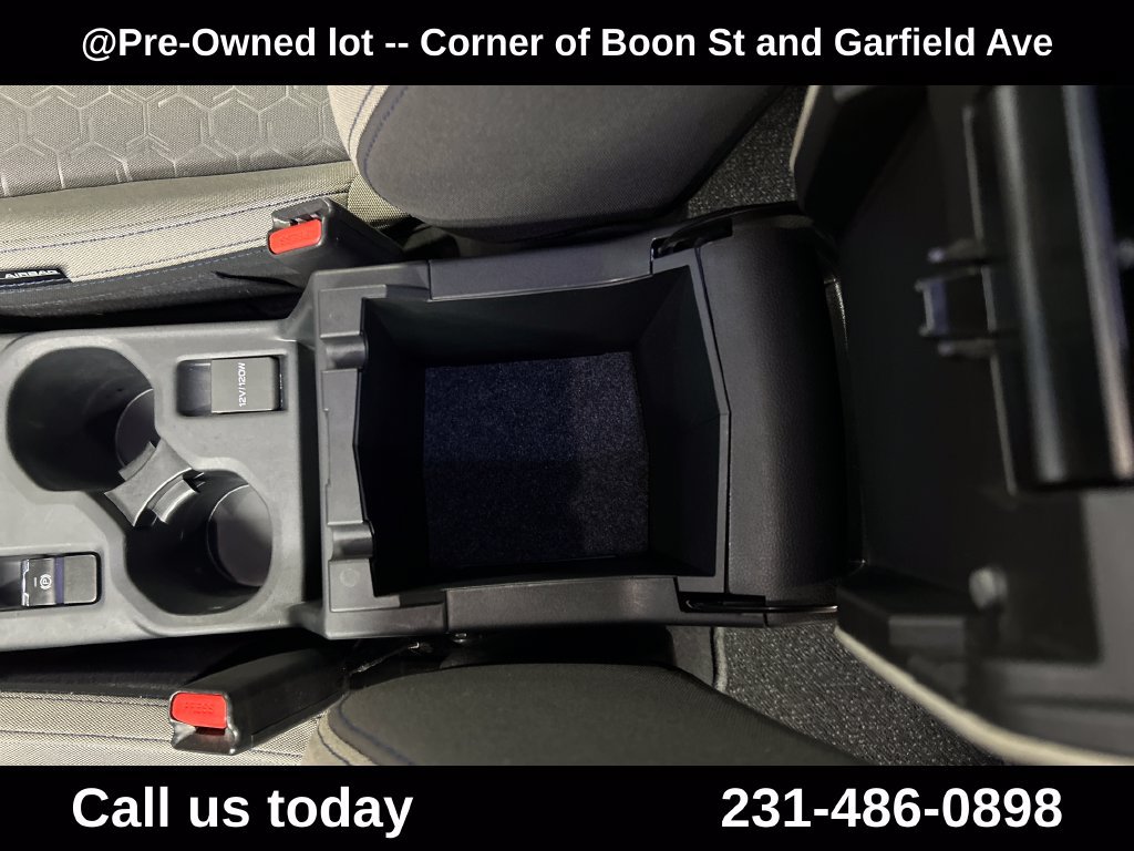 Used 2025 Subaru Forester AWD/4WD image 25