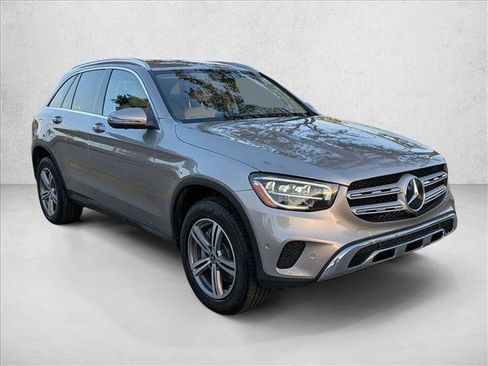 Used 2022 Mercedes-Benz GLC 300 GLC 300 image 3