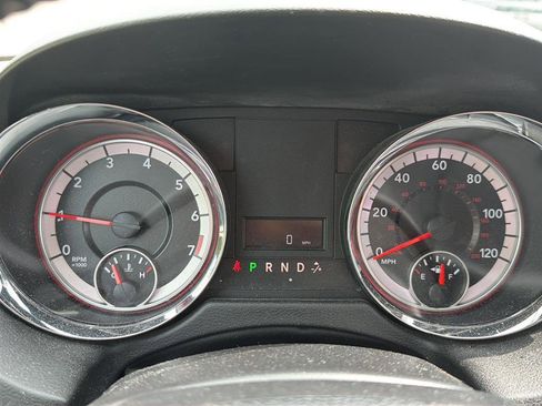 Used 2018 Dodge Grand Caravan SXT FWD image 6