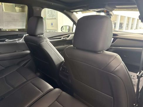 Certified 2023 Cadillac XT5 Premium Luxury AWD/4WD image 26