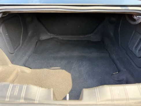 Used 2019 Chevrolet Camaro LT RWD image 11
