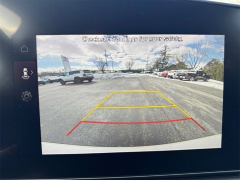 Used 2023 Kia Niro EX image 23