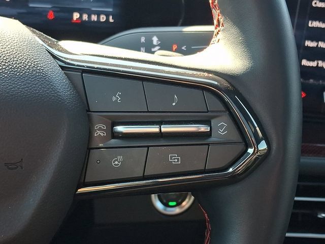 Used 2024 Chevrolet Traverse RS FWD image 22