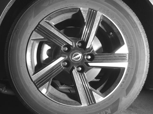 Used 2025 Nissan Sentra SV FWD image 12