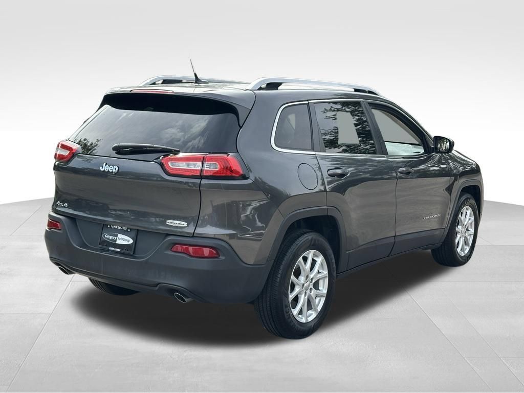 Used 2014 Jeep Cherokee Latitude w/ Cold Weather Group AWD/4WD image 8
