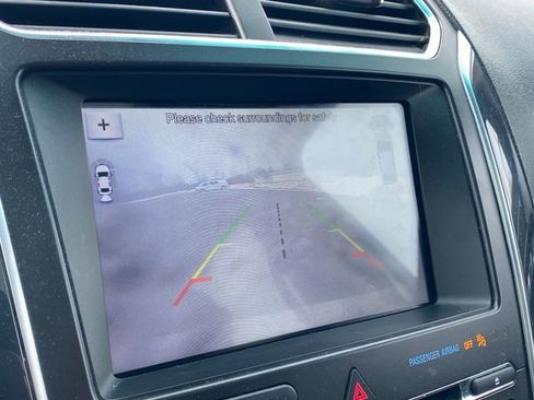 Used 2017 Ford Explorer Sport image 21