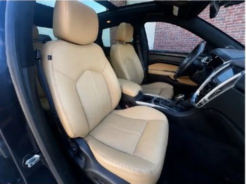 Used 2015 Cadillac SRX Performance w/ Driver Awareness Package FWD image 39