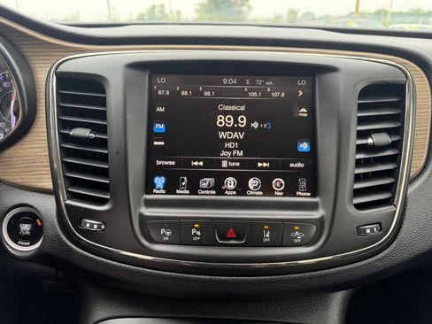 Used 2015 Chrysler 200 C w/ Navigation & Sound Group I FWD image 17