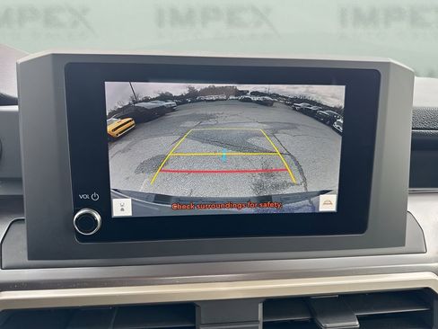 Used 2025 Toyota Tacoma TRD Off-Road image 20