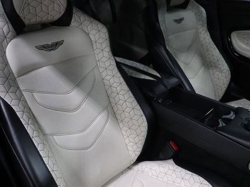 Used 2019 Aston Martin DBS Superleggera RWD image 23