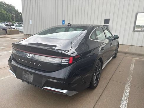 Used 2024 Hyundai Sonata SEL FWD image 34