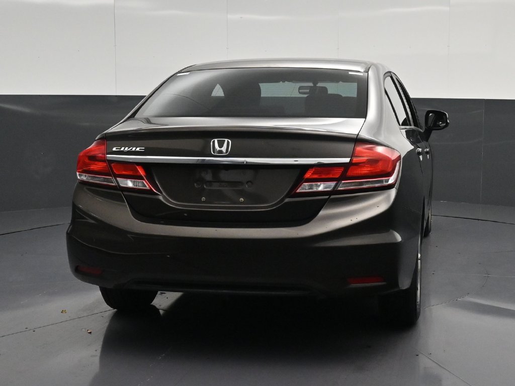 Used 2013 Honda Civic LX image 2