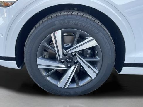 Used 2026 Genesis GV70 3.5T Sport Advanced AWD/4WD image 6