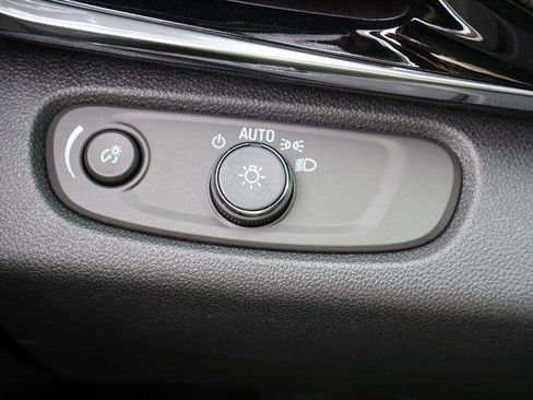 New 2025 Buick Envista Sport Touring w/ Convenience I Package image 19