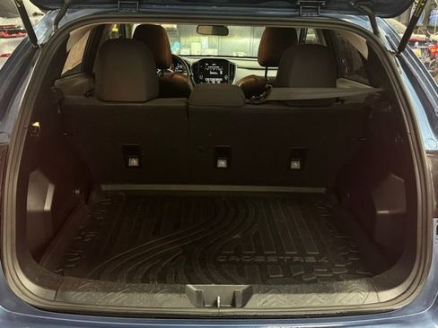 Used 2024 Subaru Crosstrek 2.0i Premium image 10