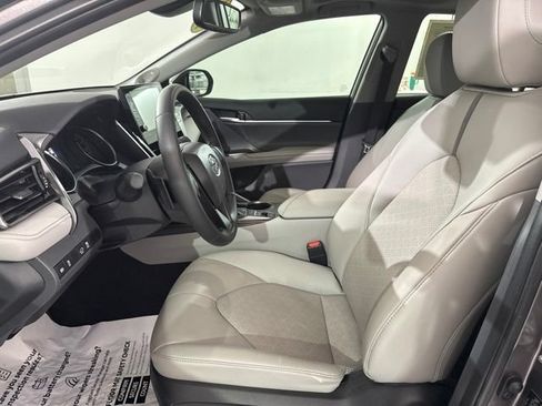 Used 2024 Toyota Camry XSE w/ Navigation Package FWD image 16