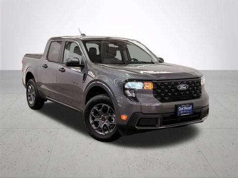 Certified 2025 Ford Maverick XLT FWD image 8