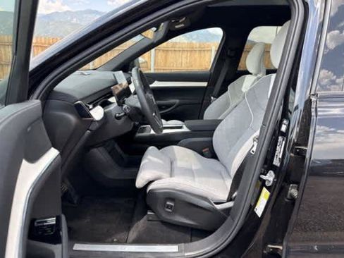 Used 2025 Volvo EX90 Ultra AWD/4WD image 3
