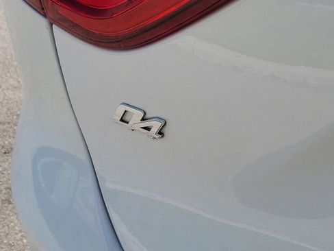 Used 2018 Maserati Levante AWD/4WD image 7