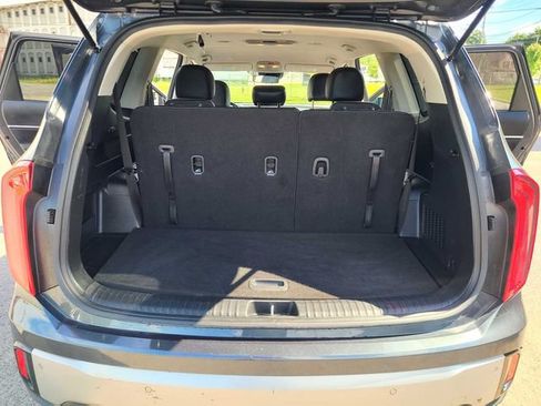 Used 2023 Kia Telluride LX AWD/4WD image 27