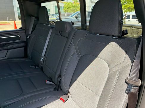 New 2026 RAM 1500 Big Horn AWD/4WD image 18