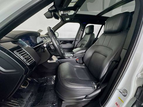 Used 2022 Land Rover Range Rover P525 Westminster Edition image 11