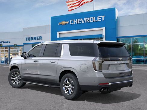 New 2026 Chevrolet Suburban Premier w/ Sun And Tow Package AWD/4WD image 3