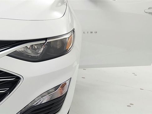 Used 2023 Chevrolet Malibu LT image 17