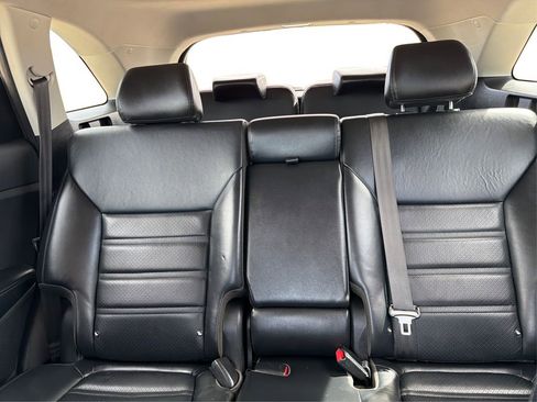 Used 2020 Kia Sorento EX image 16