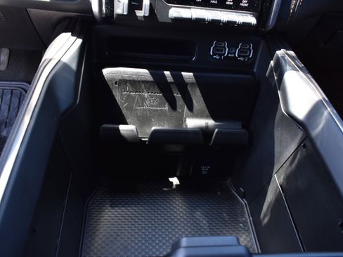 Used 2021 RAM 1500 Limited AWD/4WD image 22