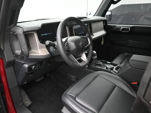 New 2026 Ford Bronco Outer Banks image 32