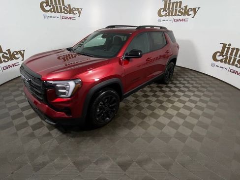 Used 2026 GMC Terrain Elevation w/ Elevation Premium Package image 4