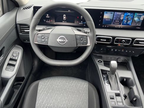New 2026 Nissan Sentra SV FWD image 15