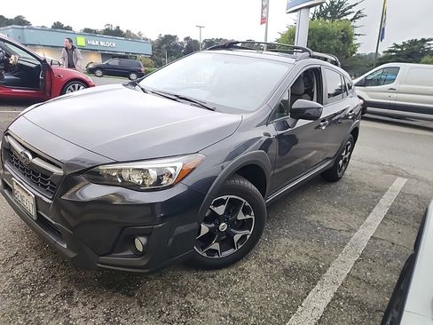 Used 2018 Subaru Crosstrek 2.0i Premium w/ Popular Package #2 image 2