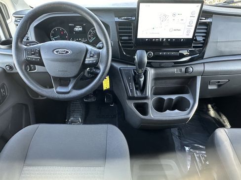 Used 2023 Ford Transit 350 XLT image 22