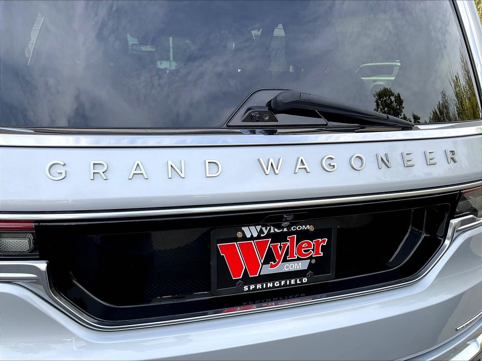 Used 2022 Jeep Grand Wagoneer Series II w/ Convenience Group III AWD/4WD image 24
