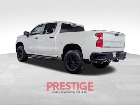 Used 2021 Chevrolet Silverado 1500 LT Trail Boss w/ Convenience Package II image 14